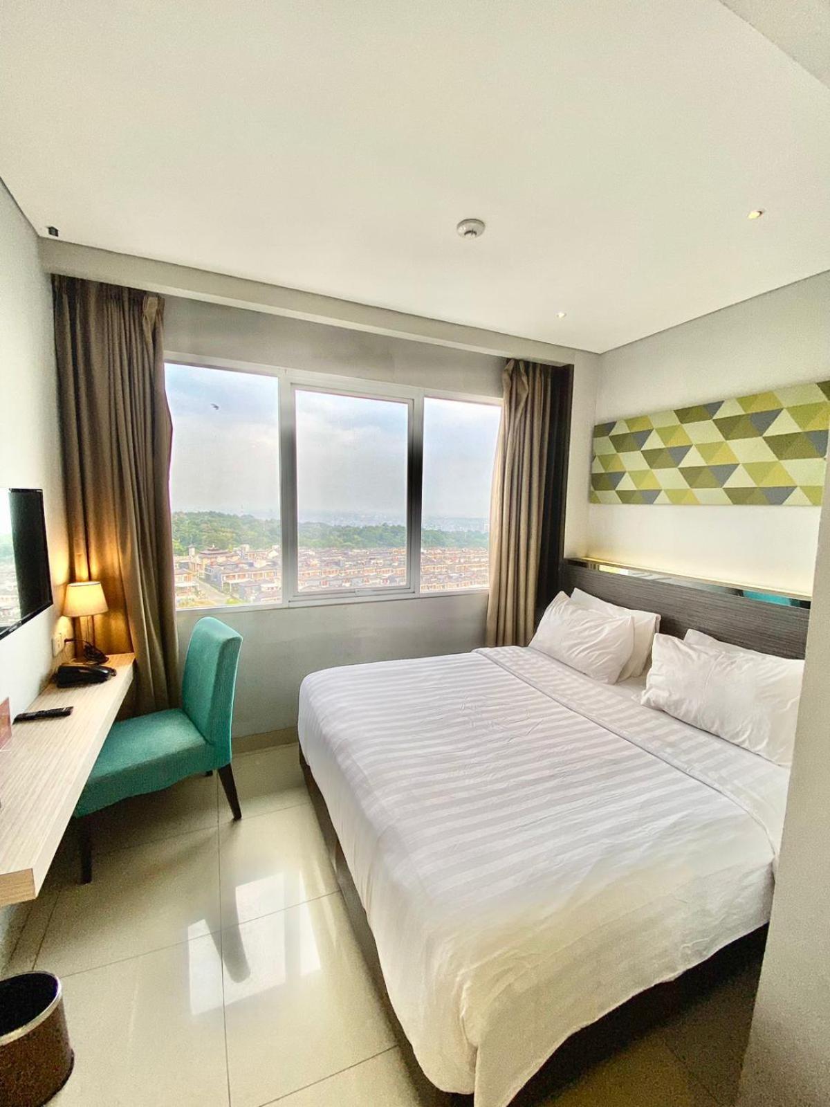 Clove Hotel Bandung Cimenyan Exterior foto