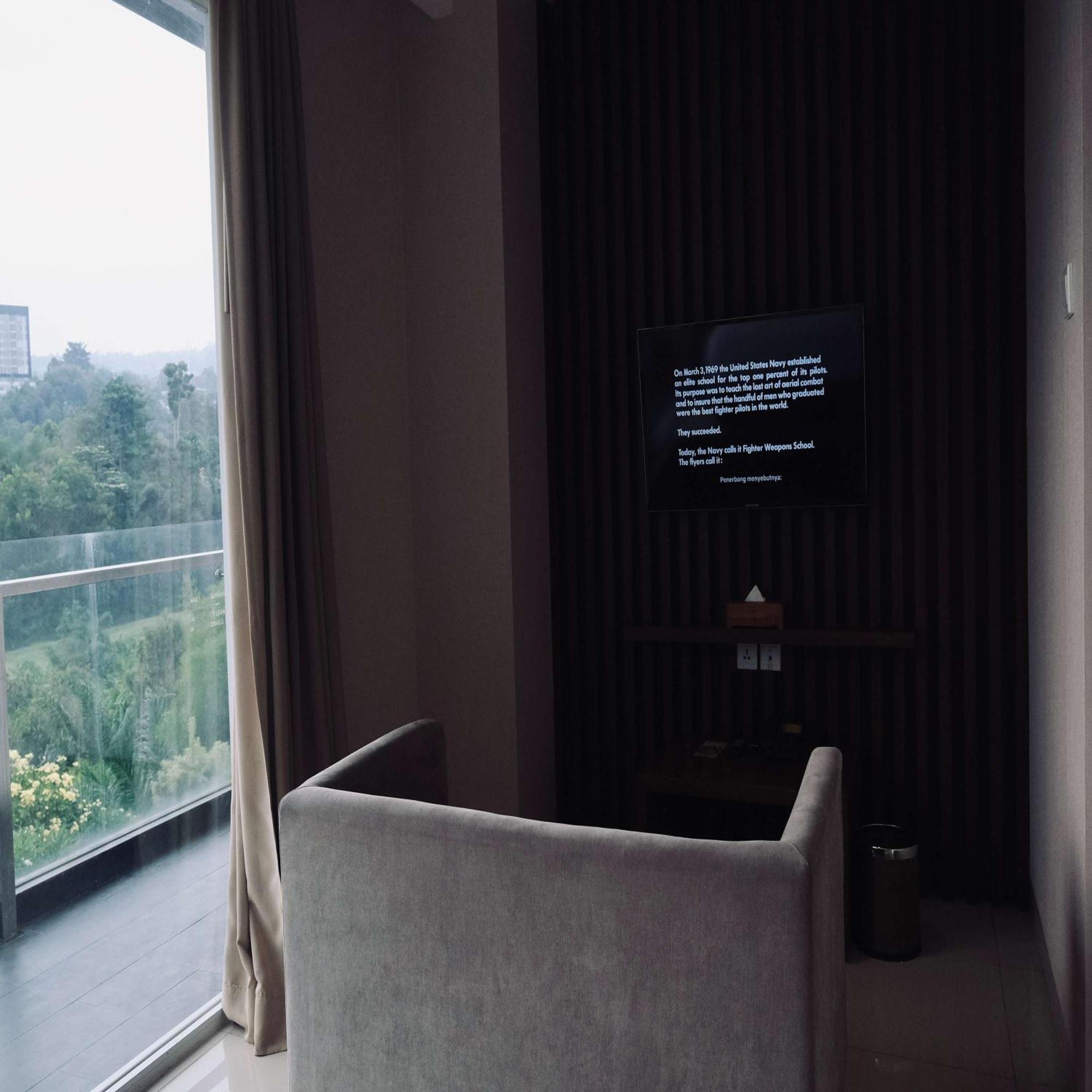 Clove Hotel Bandung Cimenyan Exterior foto