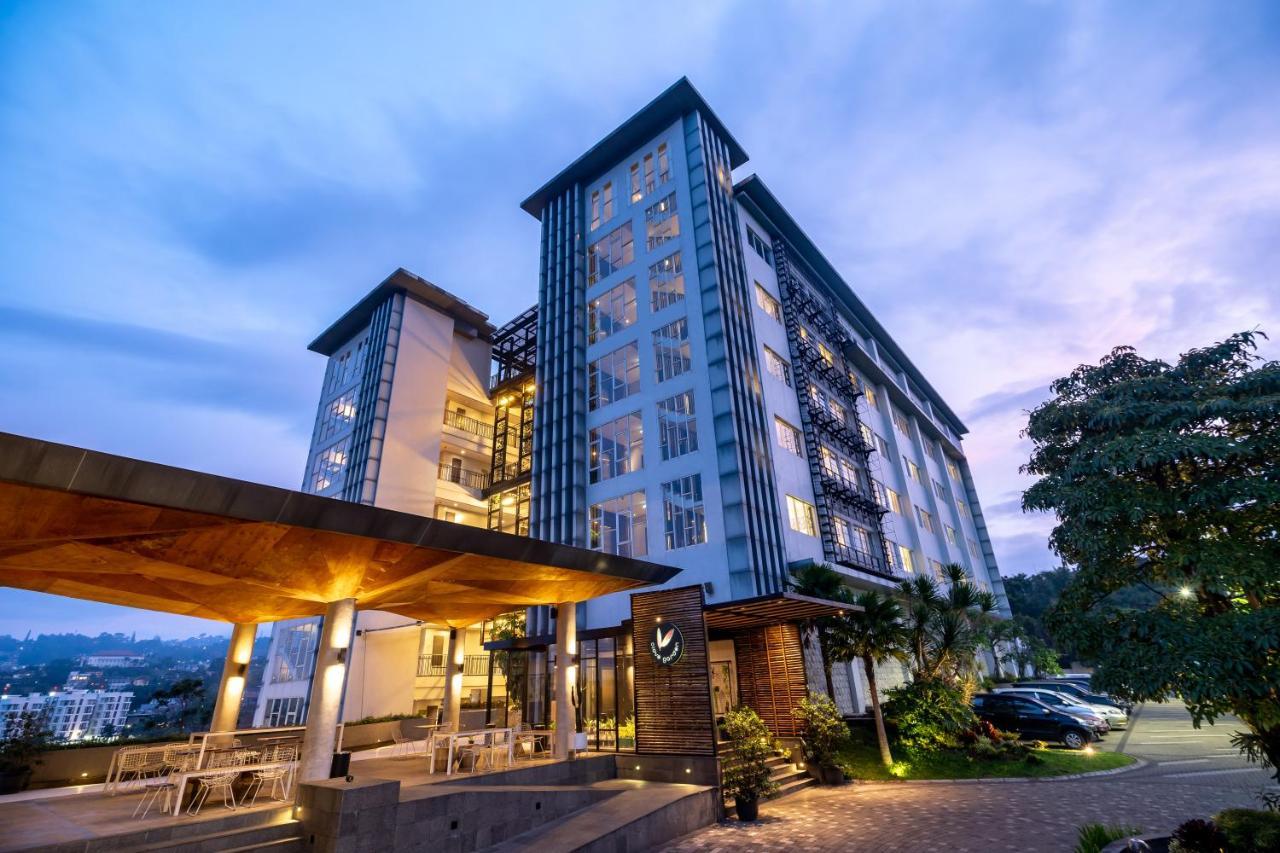 Clove Hotel Bandung Cimenyan Exterior foto