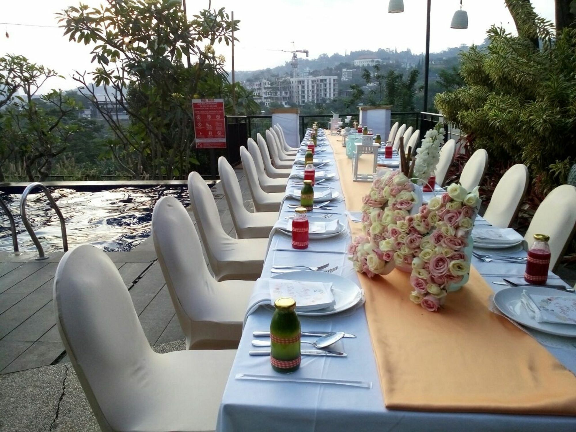 Clove Hotel Bandung Cimenyan Exterior foto