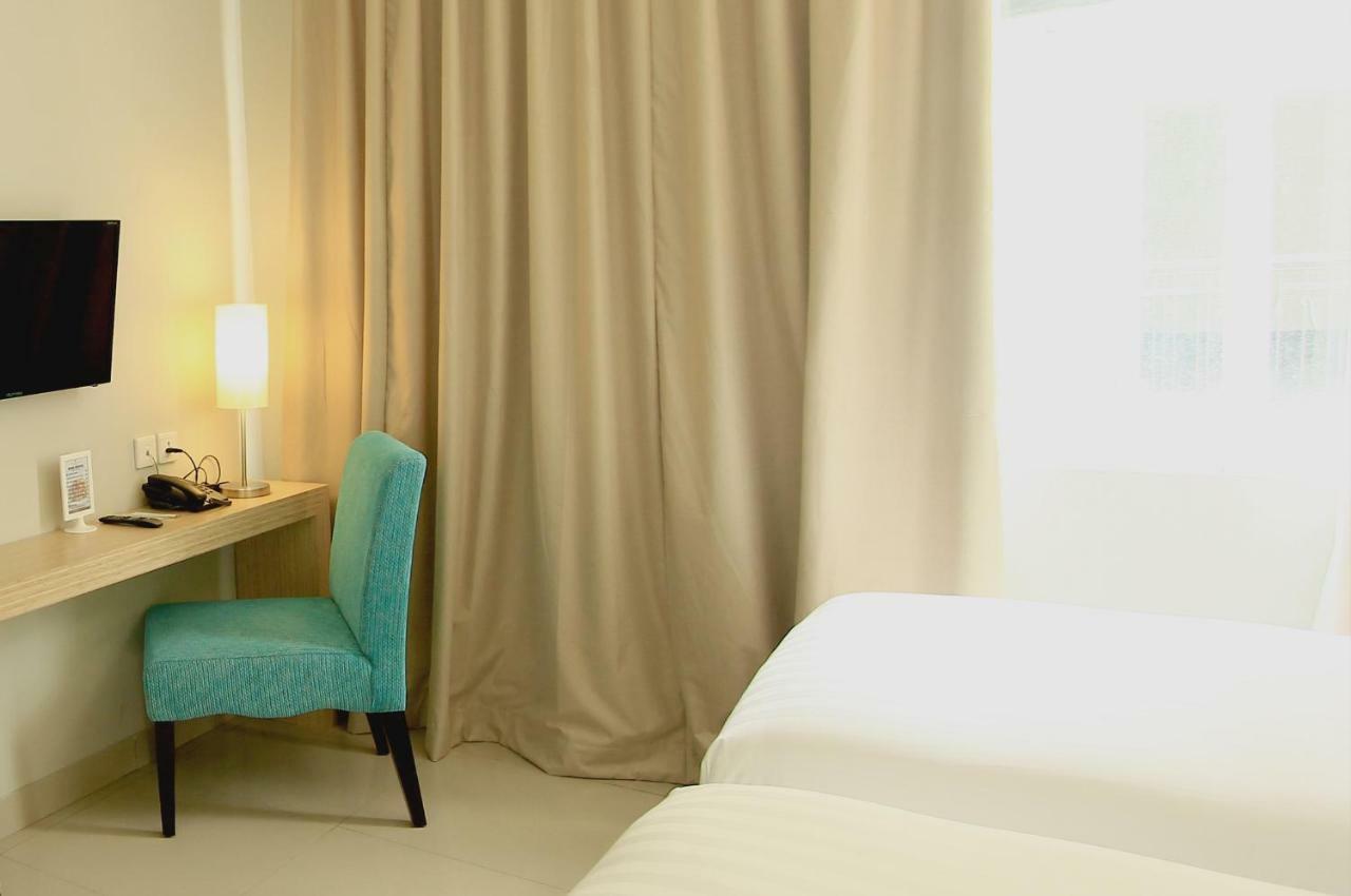 Clove Hotel Bandung Cimenyan Exterior foto